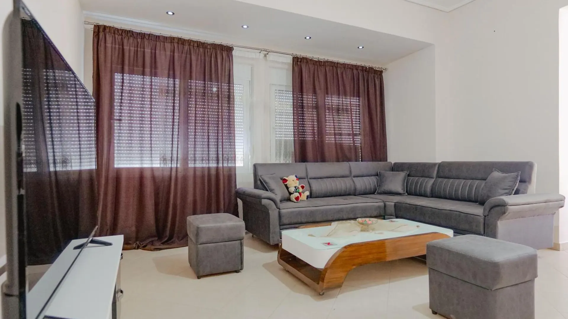 Villa Proi Ksamil 0*,
